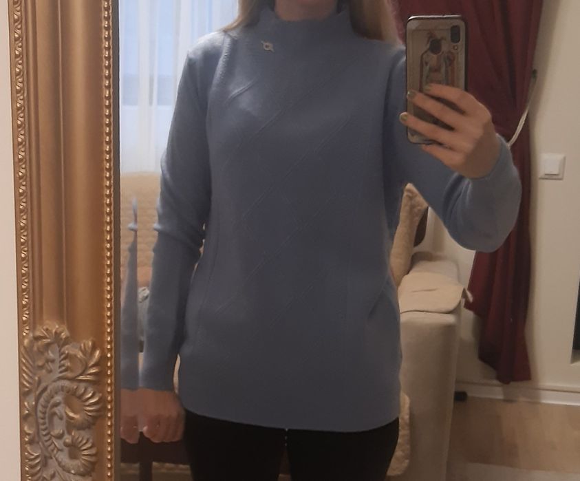 Pulover moale nuanță lavanda-deschis, nou cu etichetă, XS-S