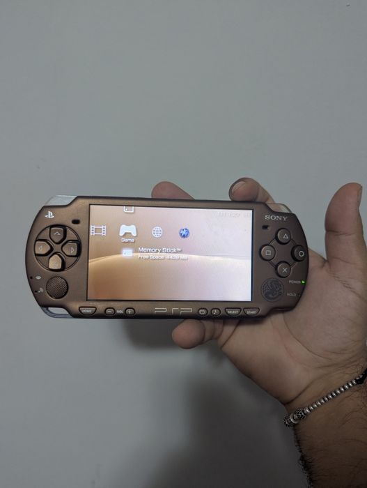 Psp 2004 complet modat cu jocuri