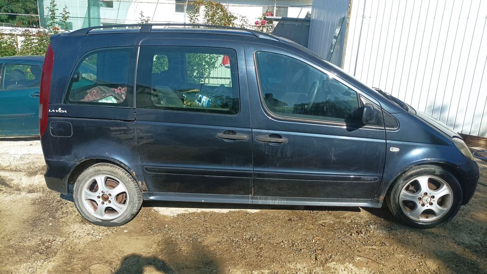 Vând urgent Mercedes vaneo