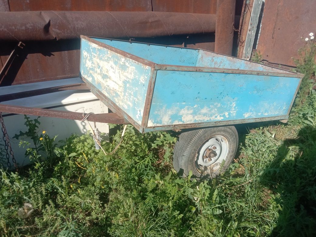 Продам прицеп в хорошем састояние.