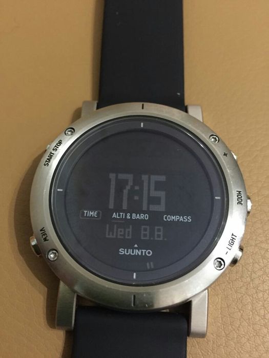 Suunto Core Brushed Steel-Sapphire