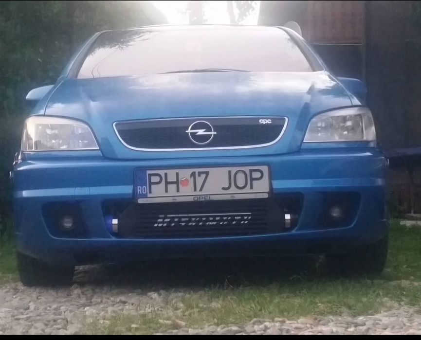 Opel Zafira A OPC Z20LET
