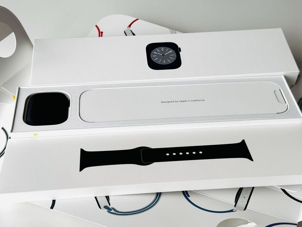 Apple Watch 8 45mm GPS Midnight Отличен! Гаранция 3 месеца