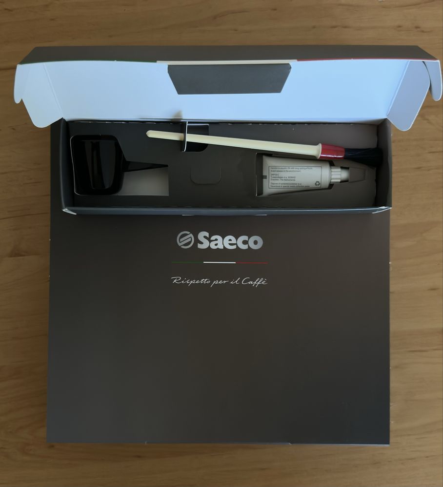 Кафеавтомат Saeco Xelsis Suprema SM8889/00 Stainless steel Titanium