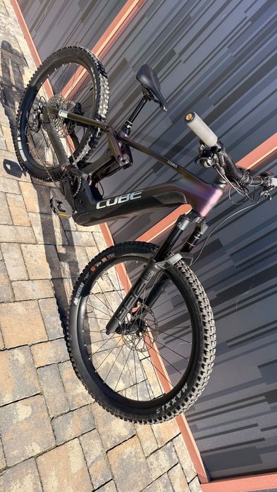 E-Bike Cube Stereo Carbon 750Wh 2024 ca NOUA bicicleta Bosch CX SLX S