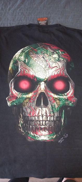 Продавам тениски