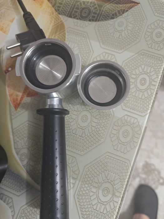 Mașina de cafea Espressor manual DE’LONGHI Stilosa