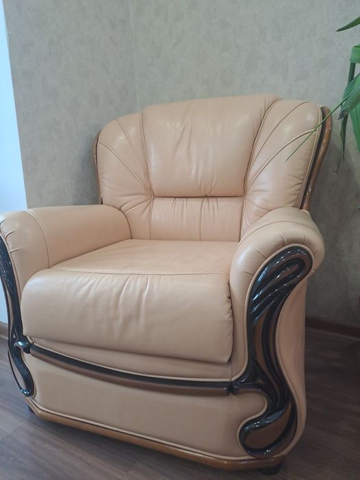 Диван и 2 кресла