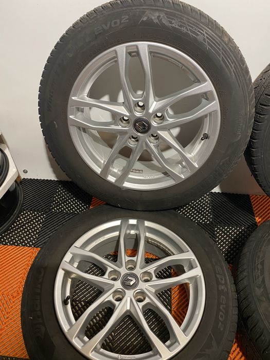 Jante originale Renault Kadjar/Arkana/Koleos pe 17