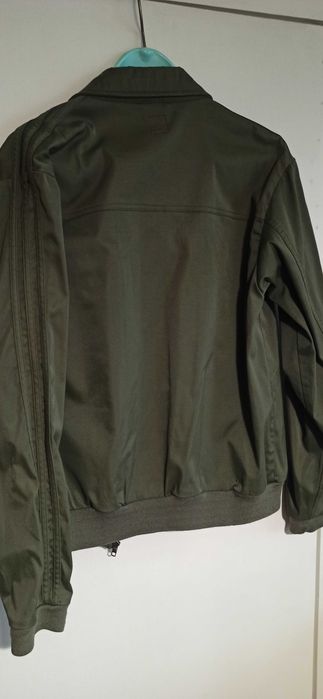 Яке ADIDAS Пролет-есен, размер М