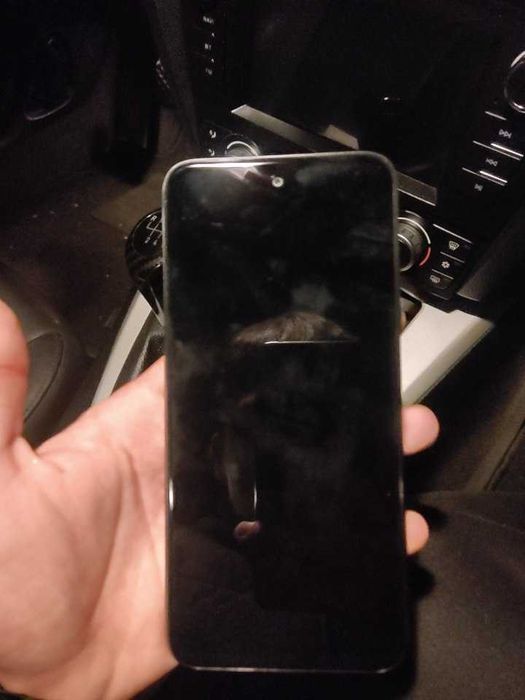 Чисто нов телефон