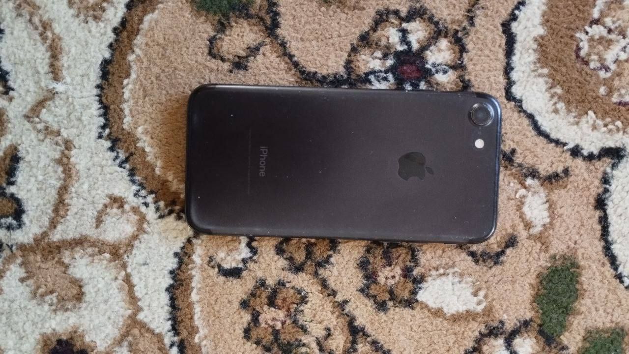 iphone 7 128gb 84%