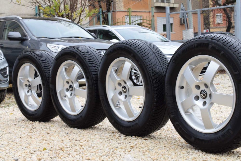 Четири бр. оригинални алуминиеви джанти за Honda cr-v 5х114.3-17''