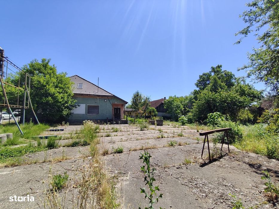 De vanzare Casa+Teren 1194MP In Centru Tautii Magheraus