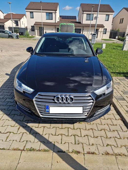 Audi A4 Masina este in stare foarte buna cu intretinerea la zi