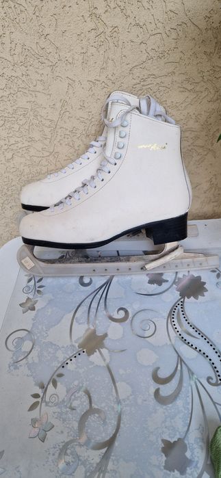 Patine artistice Graf Arosa 39