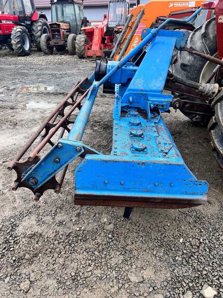Freza Grapa rotativă Flac puma de 2.50 m