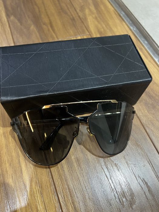 Слънчеви очила Dior