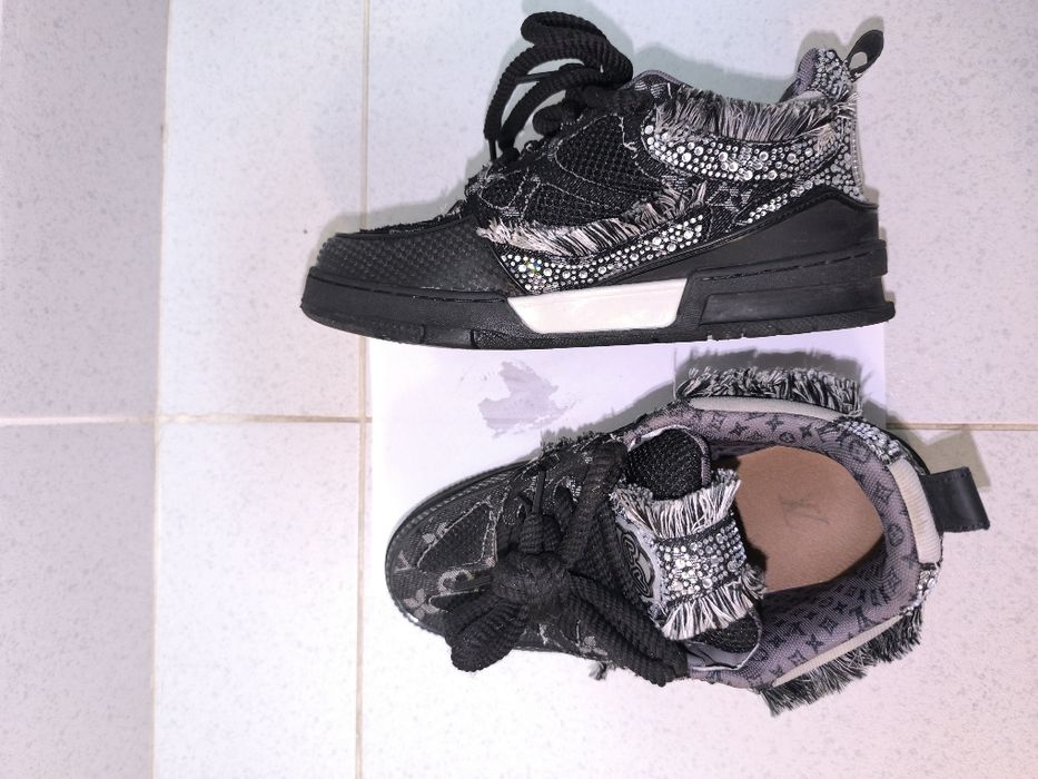 Lv skates black Swarovski marimea 42