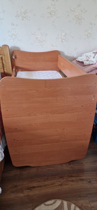 Patut bebelusi + saltea