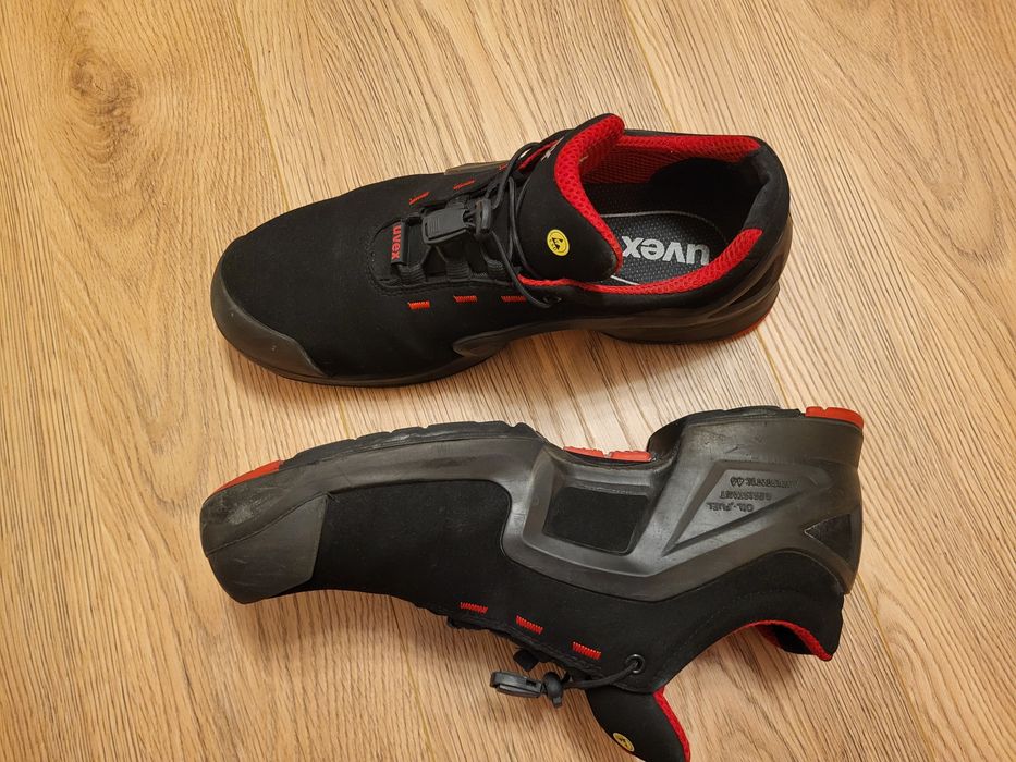 Bocanci Uvex 44 de lucru