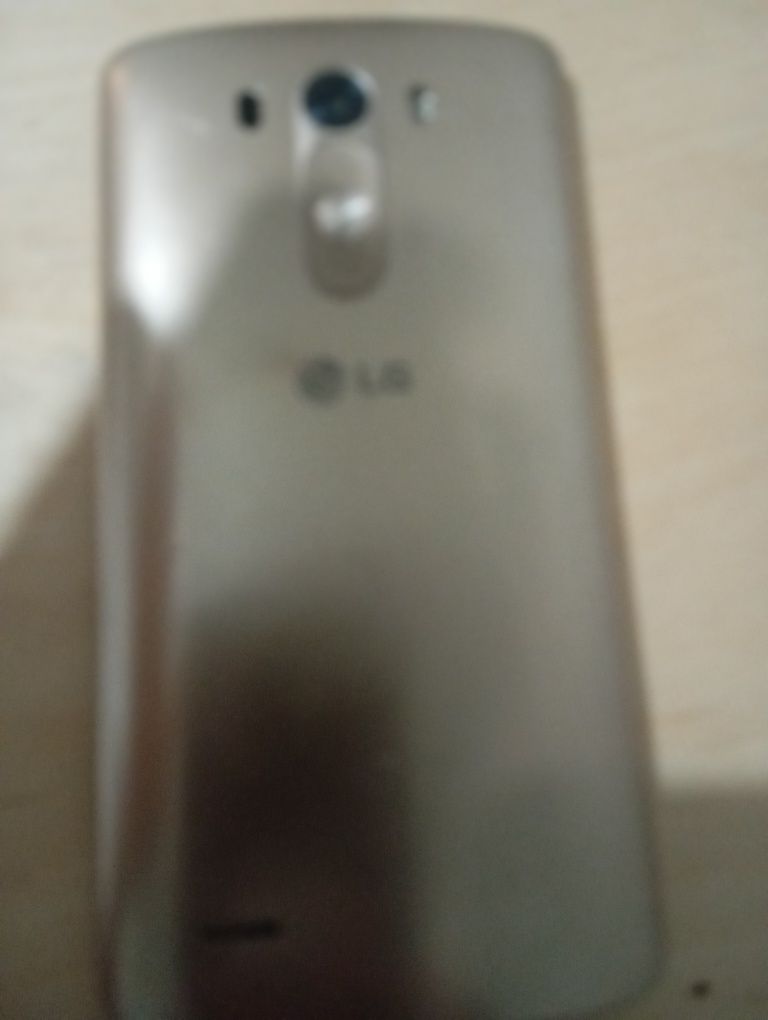 LG G3 цветі Алтын цвет