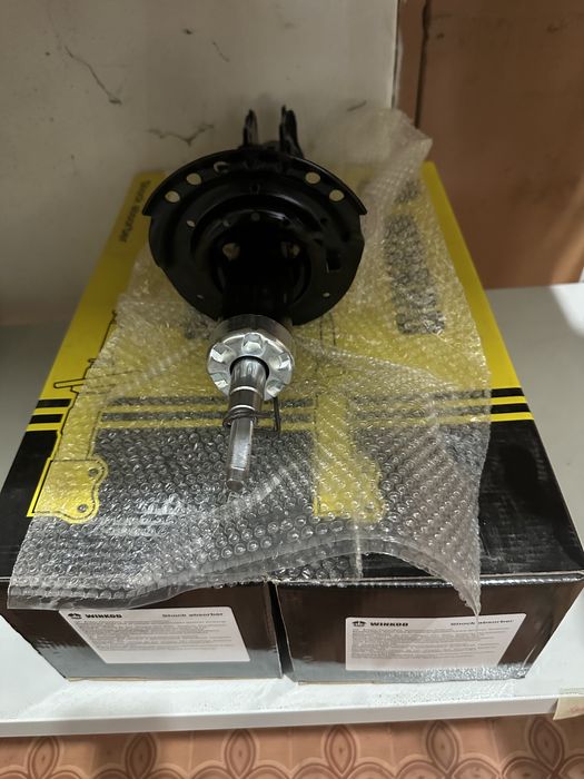 Продам новые амортизаторы