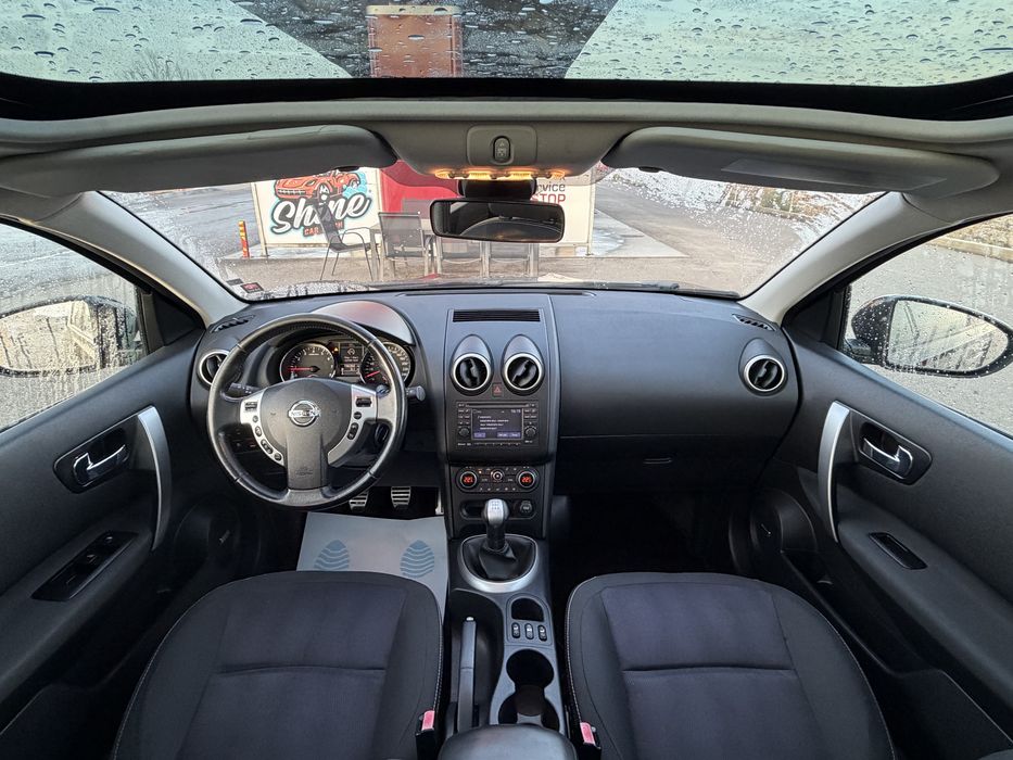 Nissan Qashqai 2013 / 1.6i / 117 CP / Tekna / Panoramic / Euro 5