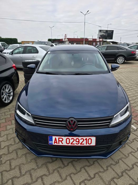 VW JETTA 2011 179.300 km