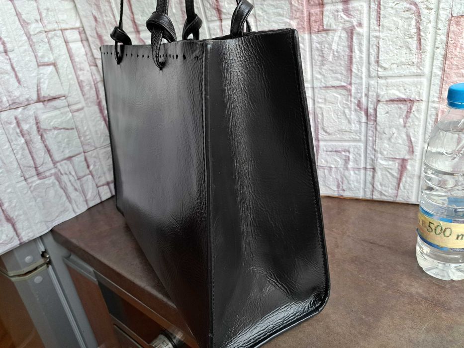 дамска чанта ZARA,черна кожена чанта,зара-естесвена кожа