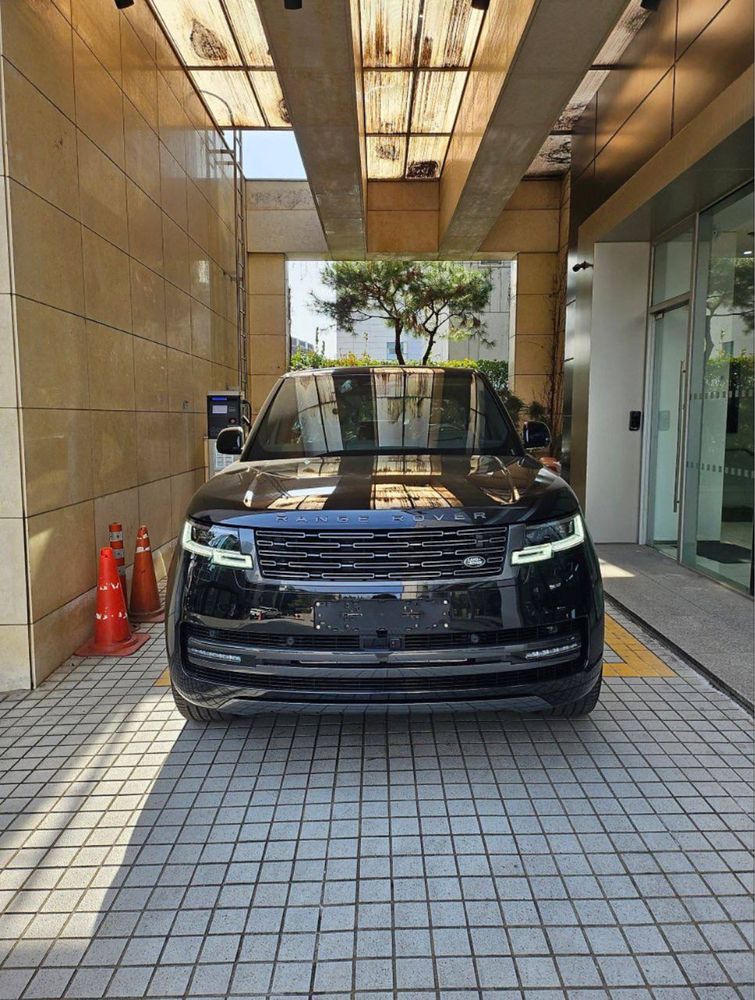 Range Rover P530 Autobiography