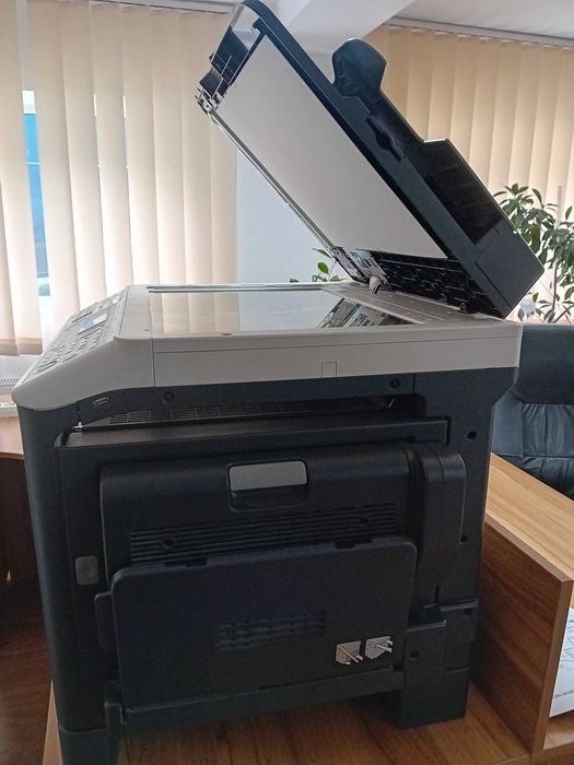 De vanzare imprimanta multifunctionala Konica Minolta bizhub 226