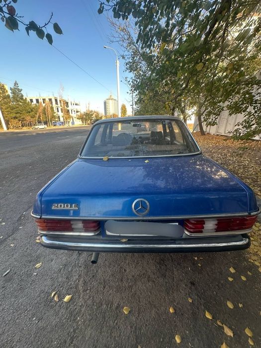 Продаётся Mercedes 123