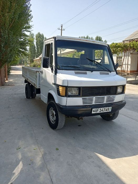 Mercdezbenz 601 .