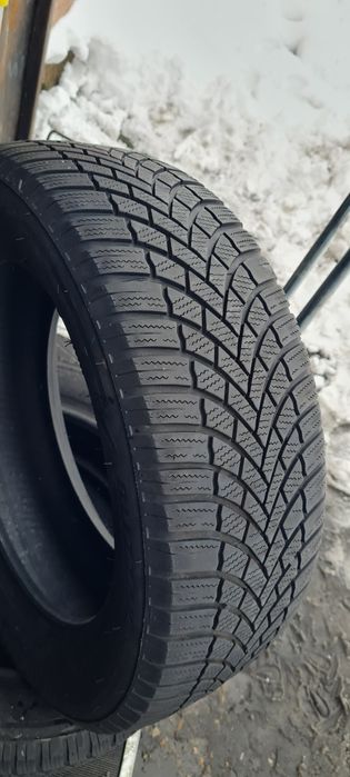 2 Anvelope Bridgestone 195 60 R16 M+S . Dot 2020