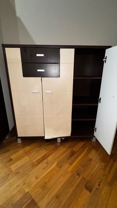 Продам набор Шкафы и тумба