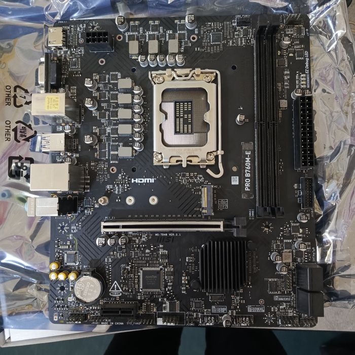 MSI PRO B760M-E DDR5 plata Yangi