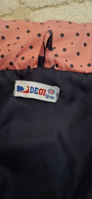 Елек за момиче с качулка