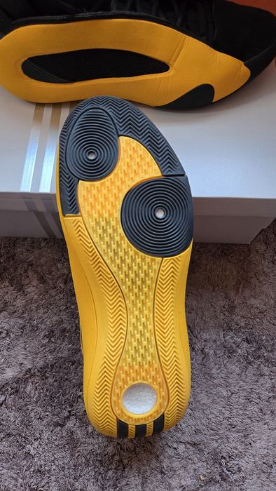 Adidas Harden Vol. 8