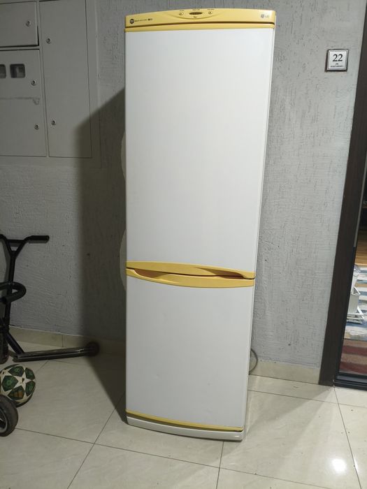 Холодильник LG б.у.