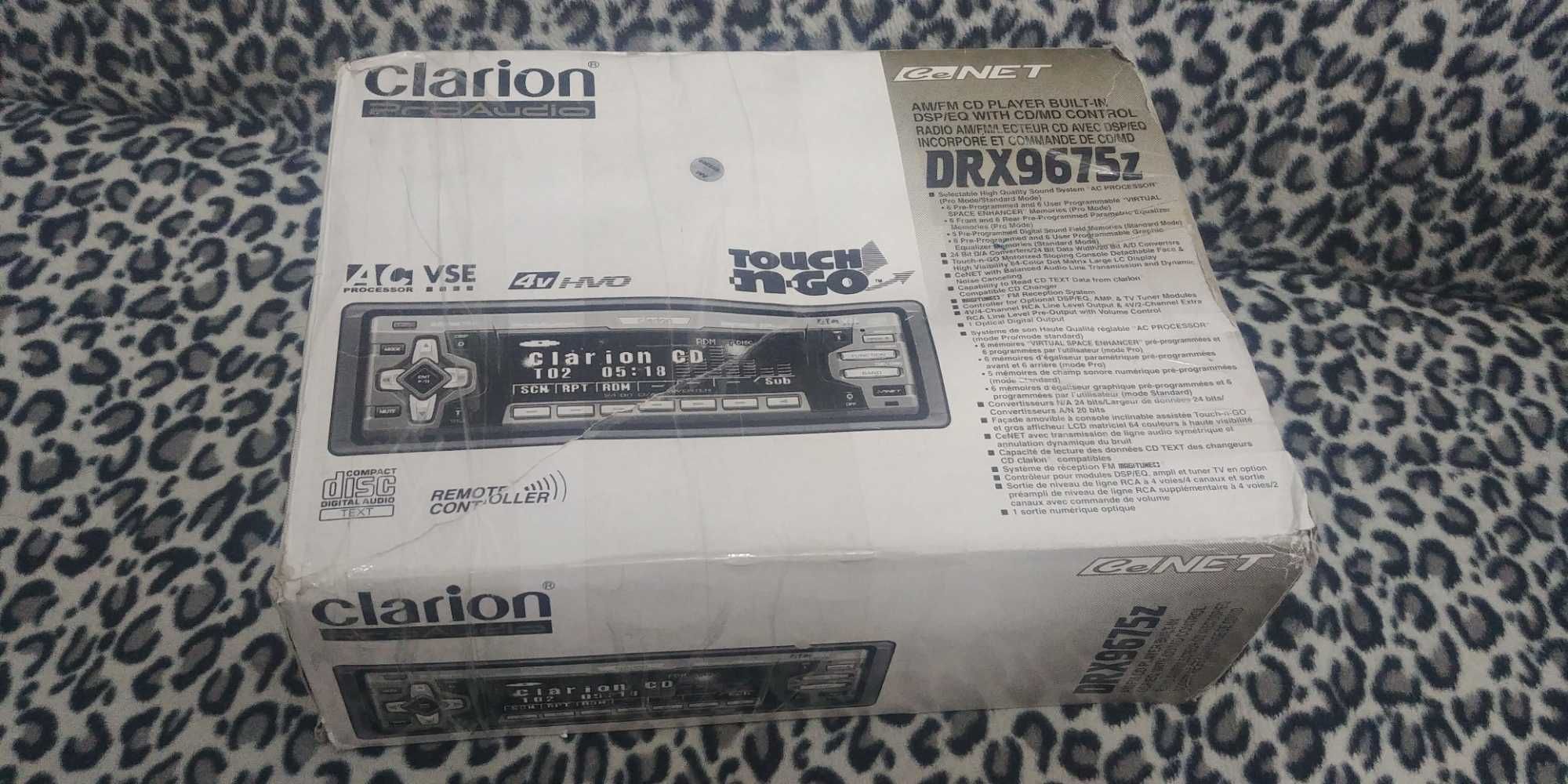 Clarion DRX 960 RZ — CD-ресивер.