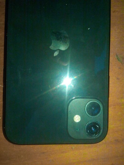 Vând Iphone 11 64 gb