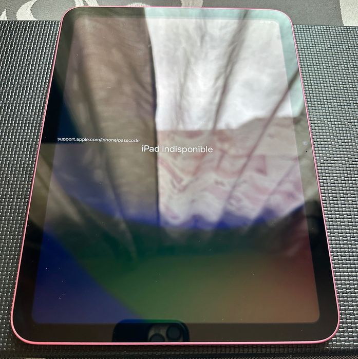 iPad Generația 10th (ultimul model) exact ca si nou 10/10 pentru piese