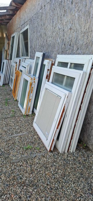 Geamuri Termopan din Lemn si Plastic