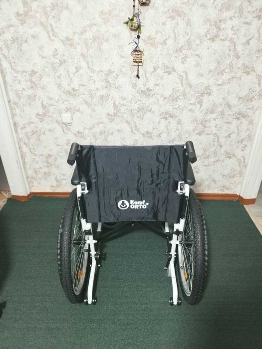 Инвалидная коляска