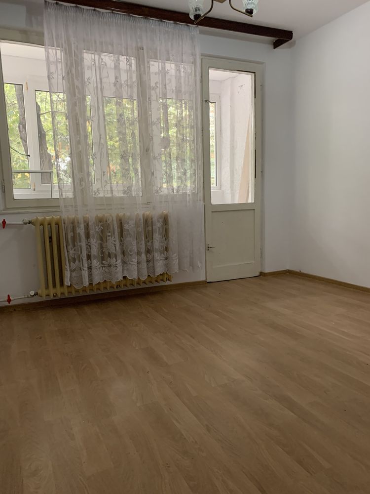 Apartament 3 camere, parter, zona Kaufland Colentina, Obor