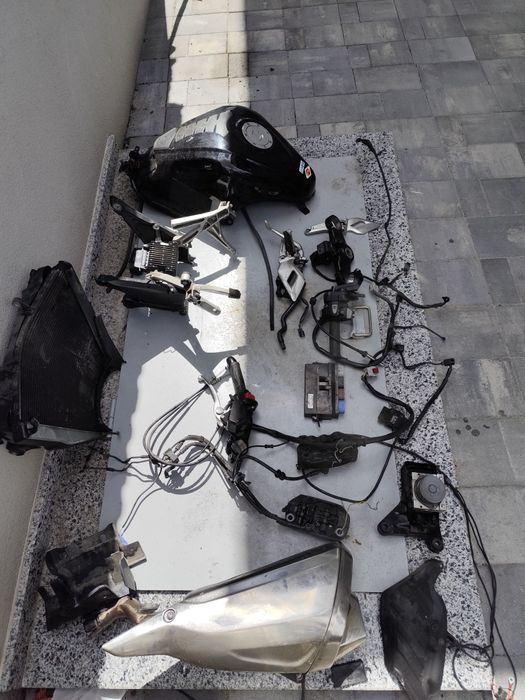 Honda vfr 1200 piese