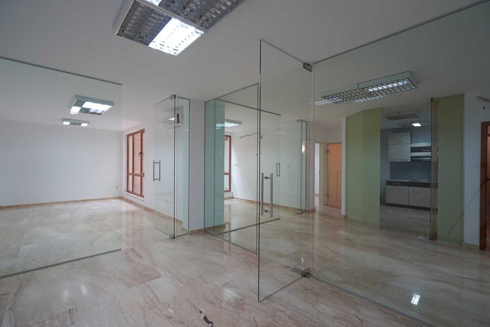 Продава се  в Варна, Център -  кв.м за 0 €/ - Снимка #3