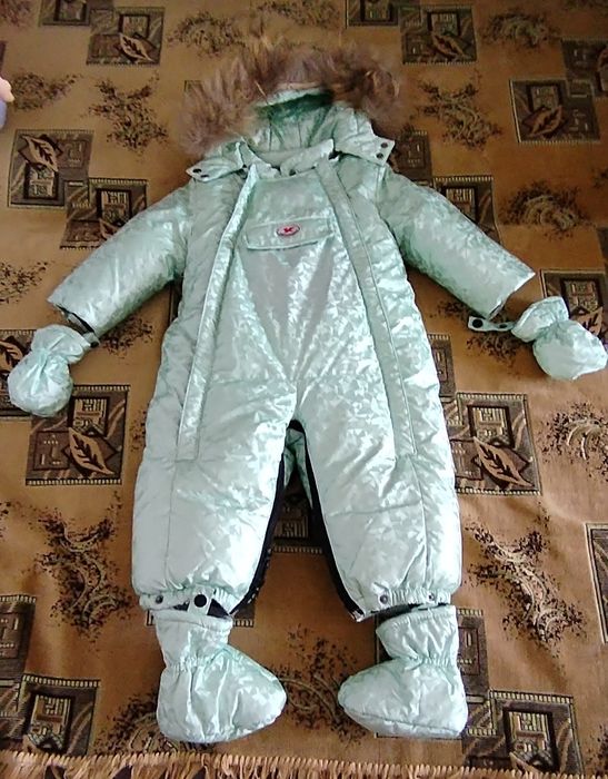 Продам зима детский комбинезон