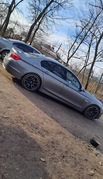 BMW f10 3.0d 8000€